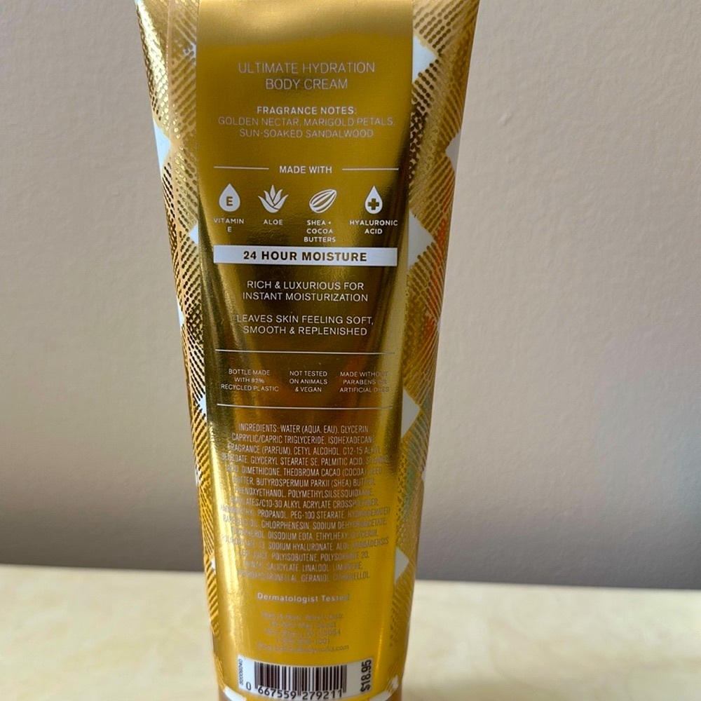 NIB Bath & Body Works Gingham Glow Ultimate Hydration Body Cream- Gold - Picture 3 of 4